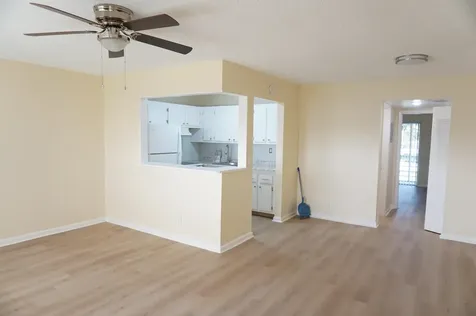 369 Sheffield O West Palm Beach FL 33417