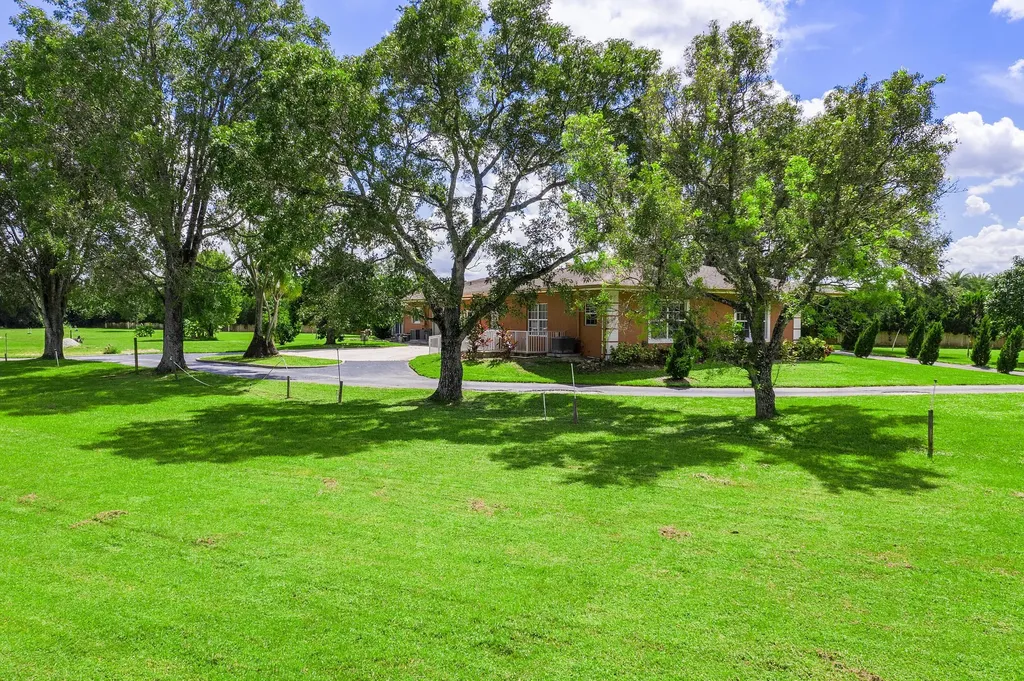 7600 NW 82nd Terrace Parkland FL 33067