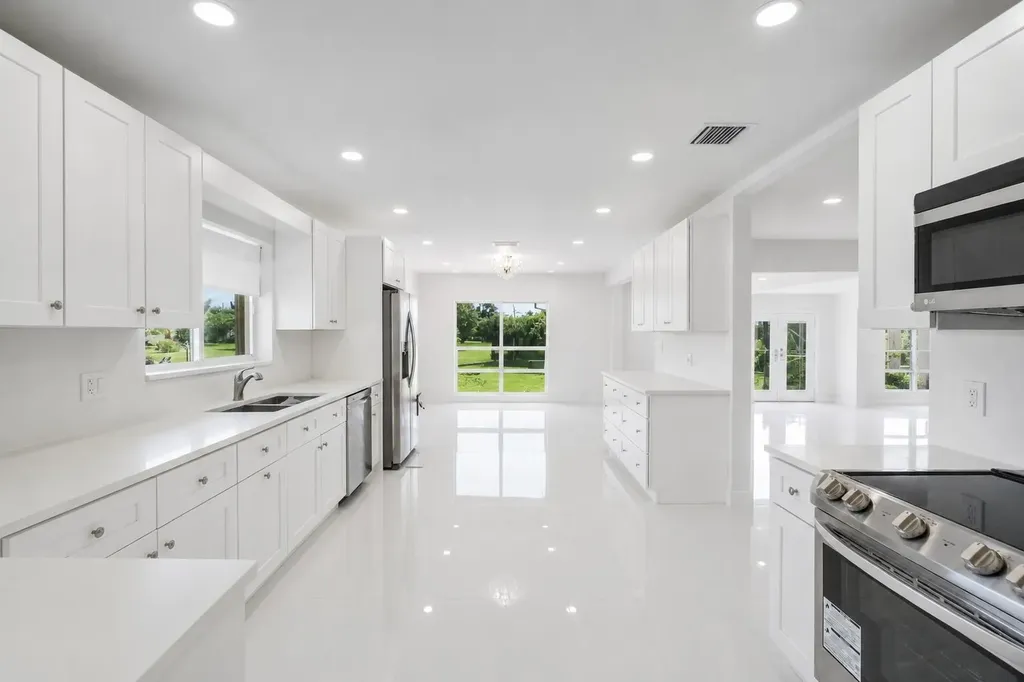 7600 NW 82nd Terrace Parkland FL 33067