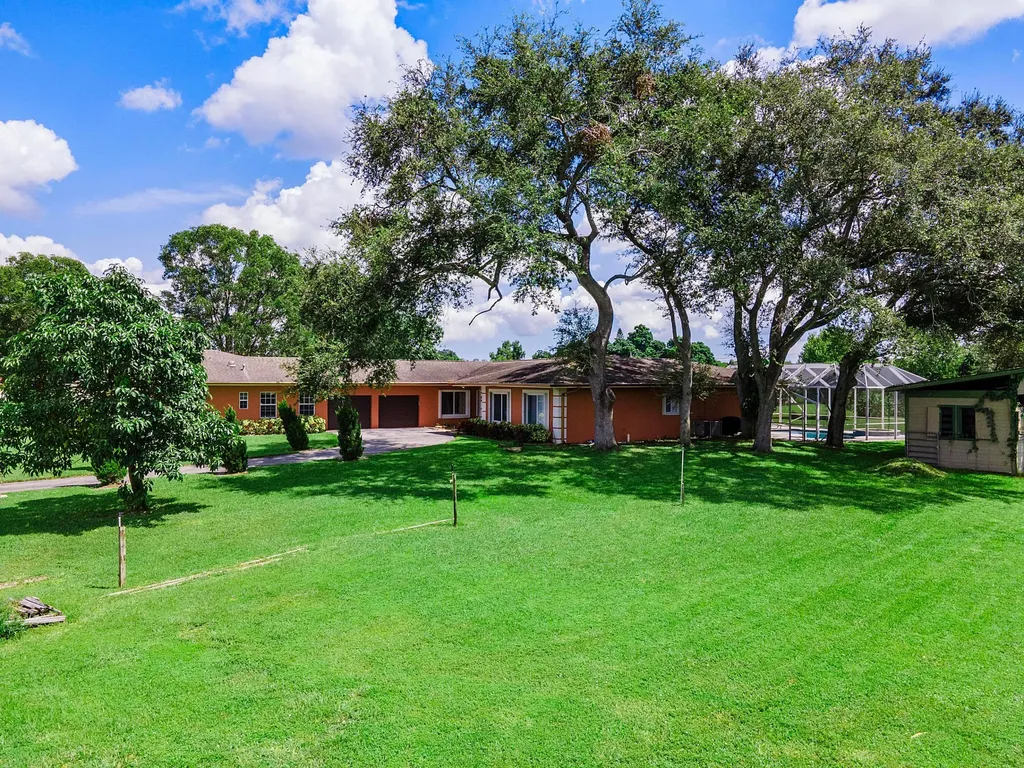 7600 NW 82nd Terrace Parkland FL 33067