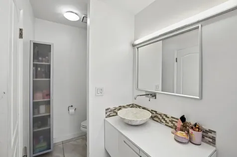 8061 NW 71st Court Tamarac FL 33321