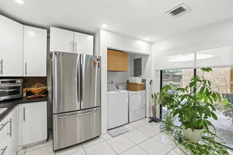 8061 NW 71st Court Tamarac FL 33321