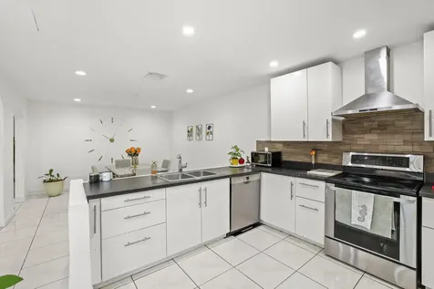 8061 NW 71st Court Tamarac FL 33321