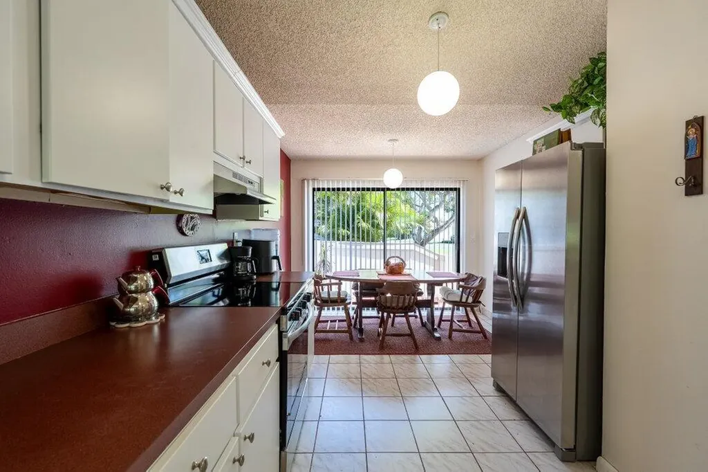 1 Afton Place Boynton Beach FL 33426