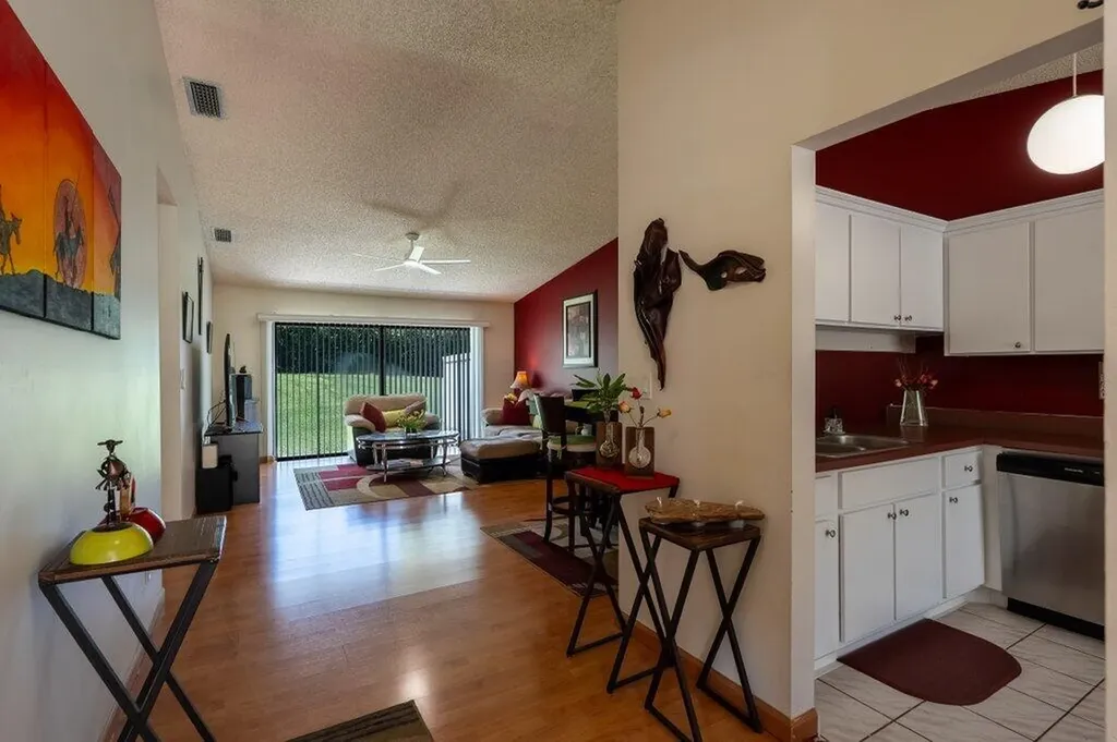 1 Afton Place Boynton Beach FL 33426