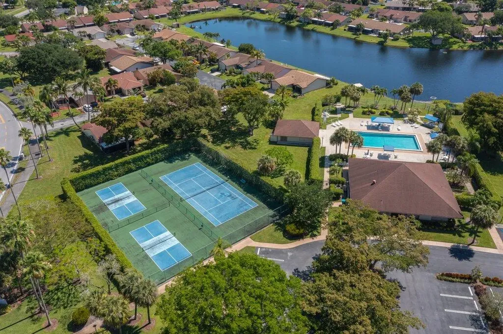 1 Afton Place Boynton Beach FL 33426