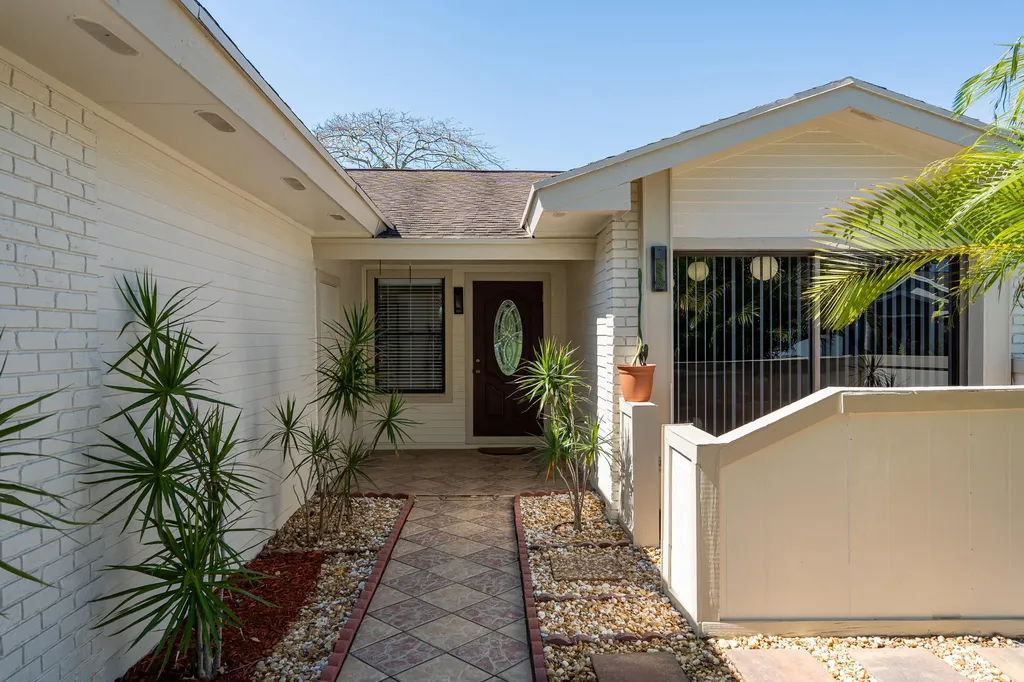 1 Afton Place Boynton Beach FL 33426
