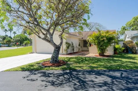 1 Afton Place Boynton Beach FL 33426