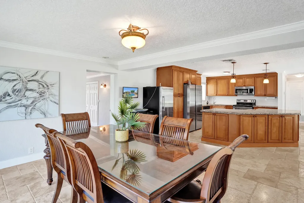 700 SE 5th Avenue Pompano Beach FL 33060