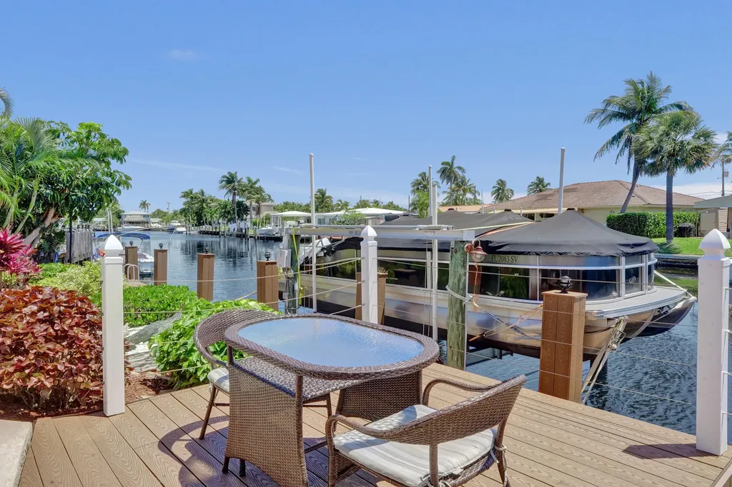 700 SE 5th Avenue Pompano Beach FL 33060