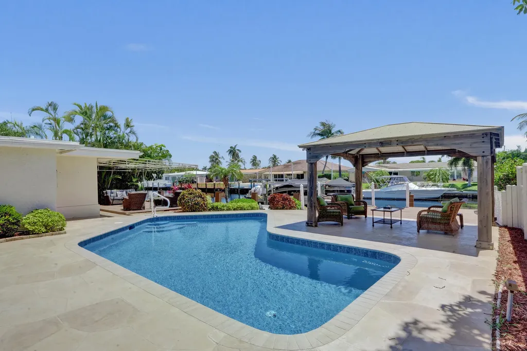 700 SE 5th Avenue Pompano Beach FL 33060
