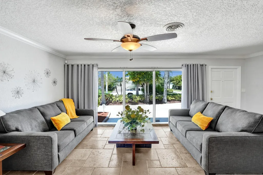 700 SE 5th Avenue Pompano Beach FL 33060