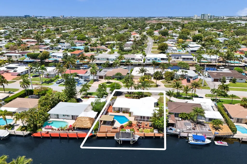 700 SE 5th Avenue Pompano Beach FL 33060