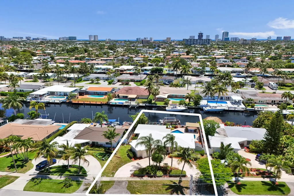 700 SE 5th Avenue Pompano Beach FL 33060