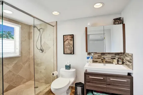 700 SE 5th Avenue Pompano Beach FL 33060