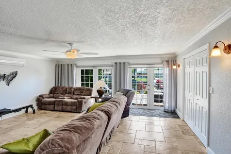 700 SE 5th Avenue Pompano Beach FL 33060