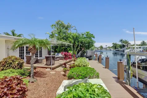 700 SE 5th Avenue Pompano Beach FL 33060