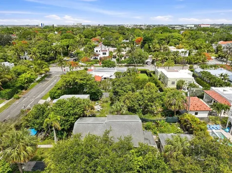 515 Biscayne Drive West Palm Beach FL 33401