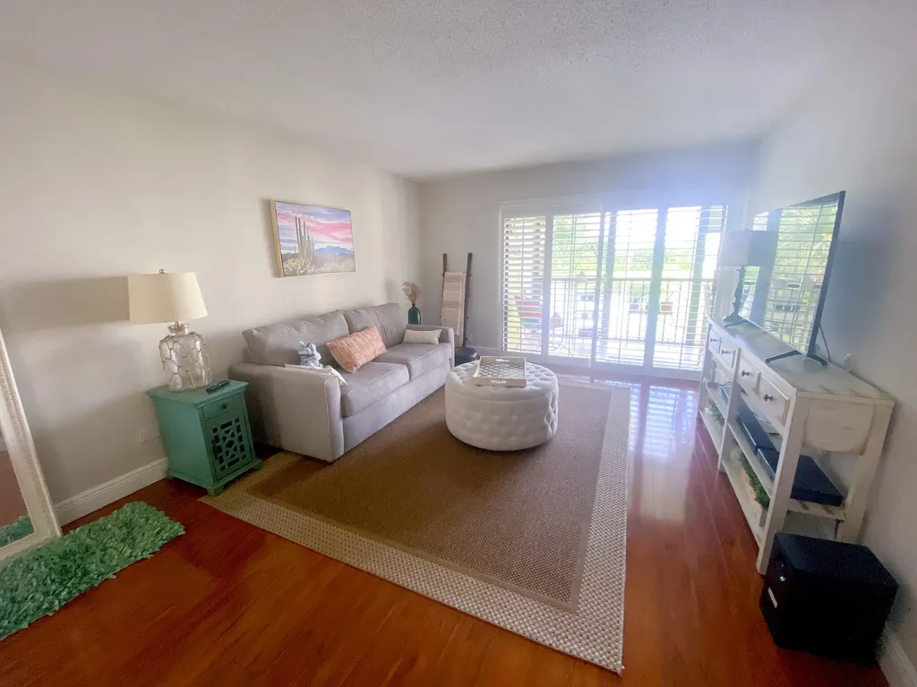 5884 Morningstar Circle Delray Beach FL 33484
