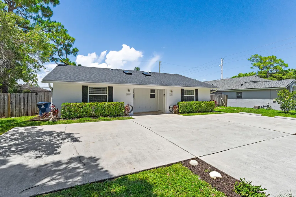 6029 Eberts Street Jupiter FL 33458