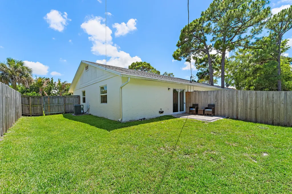 6029 Eberts Street Jupiter FL 33458
