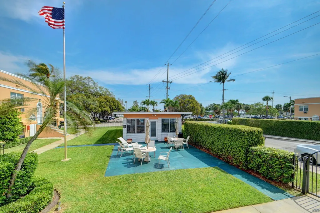 15 S Golfview Road Lake Worth Beach FL 33460