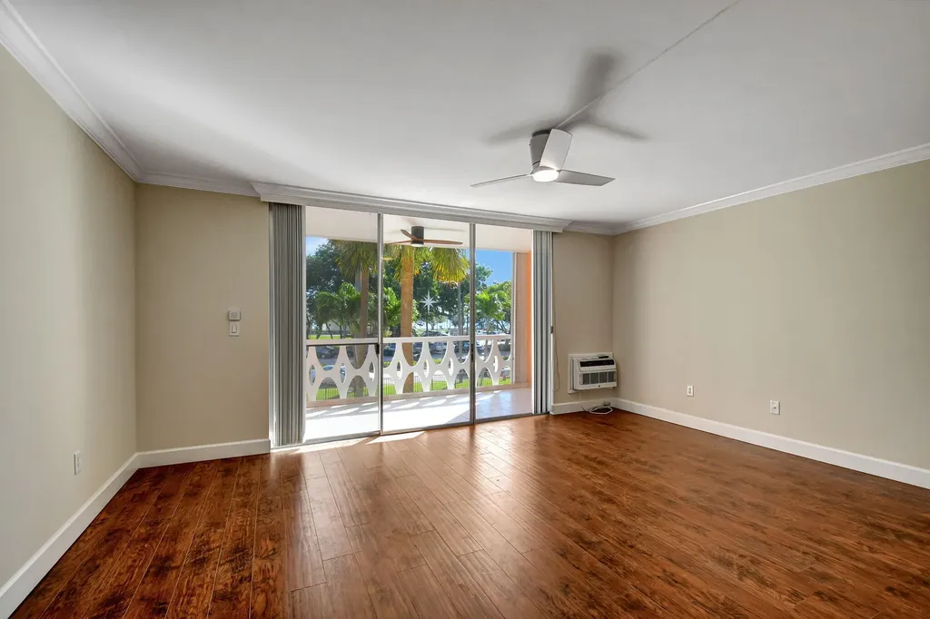 15 S Golfview Road Lake Worth Beach FL 33460