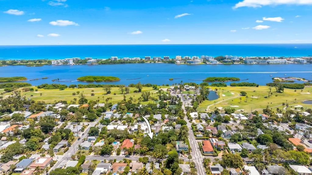 706 N Palmway B Lake Worth Beach FL 33460