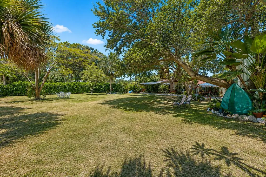 706 N Palmway B Lake Worth Beach FL 33460