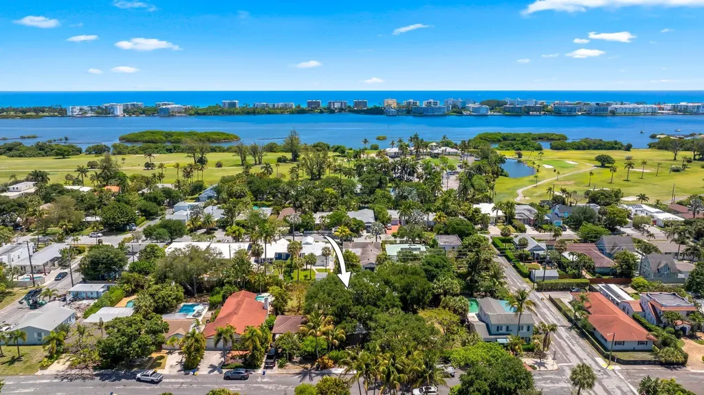706 N Palmway B Lake Worth Beach FL 33460