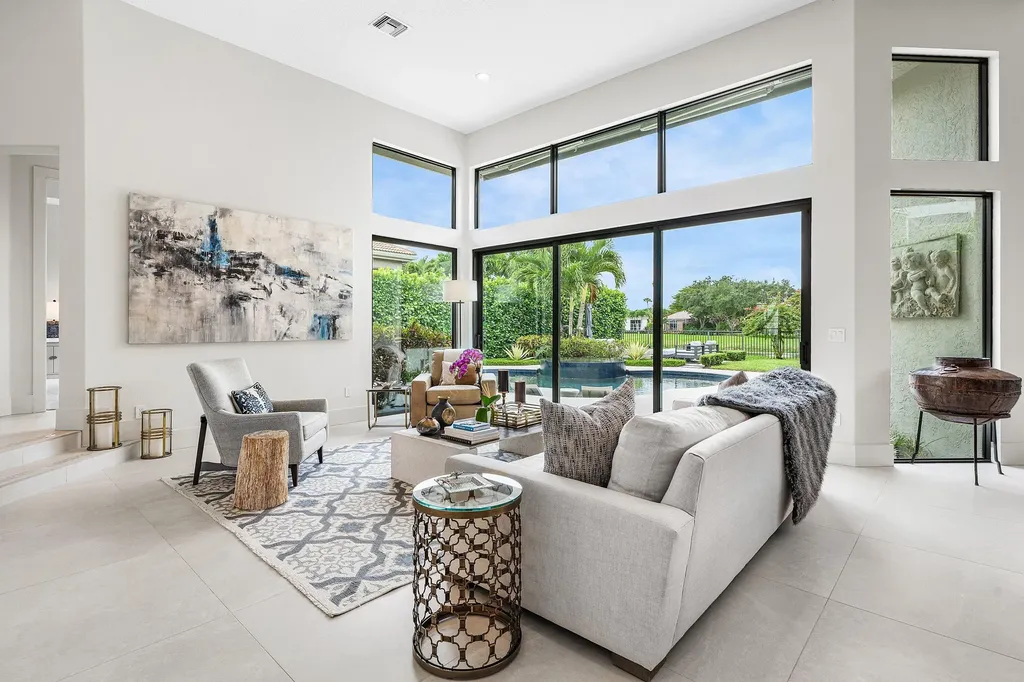 21 Somerset Drive Palm Beach Gardens FL 33418