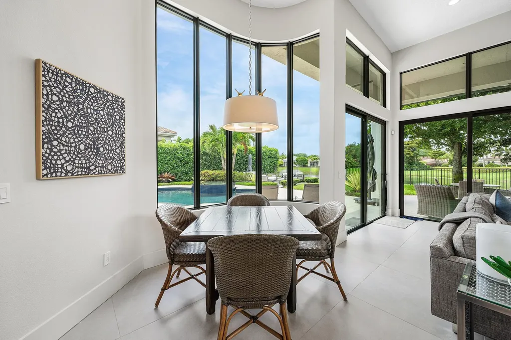 21 Somerset Drive Palm Beach Gardens FL 33418