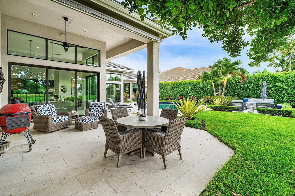 21 Somerset Drive Palm Beach Gardens FL 33418