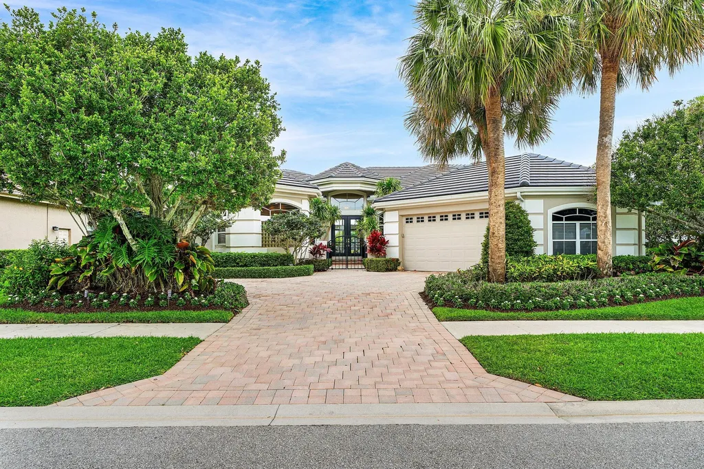 21 Somerset Drive Palm Beach Gardens FL 33418