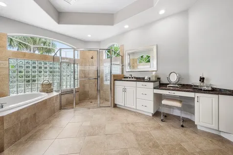 21 Somerset Drive Palm Beach Gardens FL 33418
