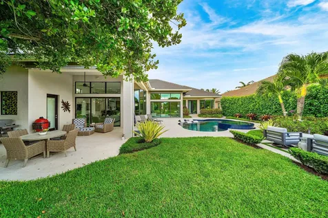 21 Somerset Drive Palm Beach Gardens FL 33418