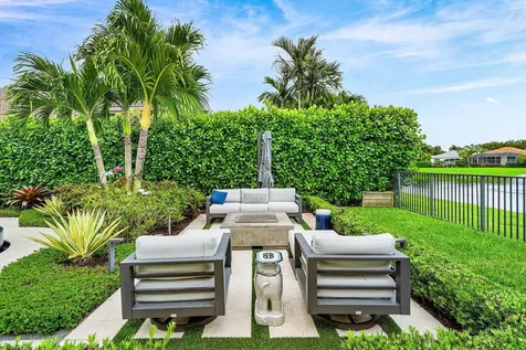 21 Somerset Drive Palm Beach Gardens FL 33418