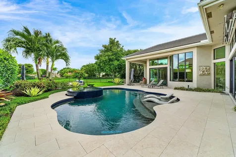 21 Somerset Drive Palm Beach Gardens FL 33418