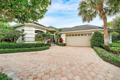 21 Somerset Drive Palm Beach Gardens FL 33418