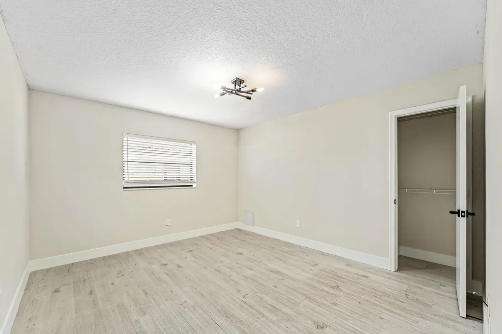 10725 Eureka Street Boca Raton FL 33428