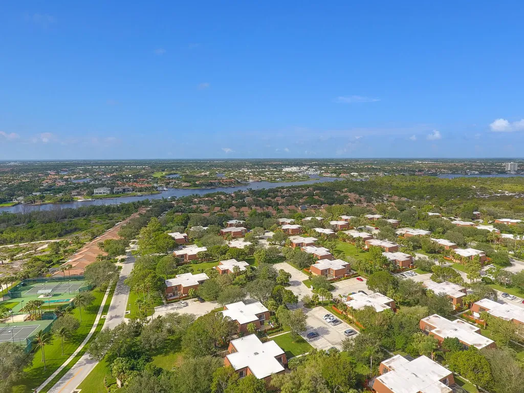 3013 30th Court Jupiter FL 33477