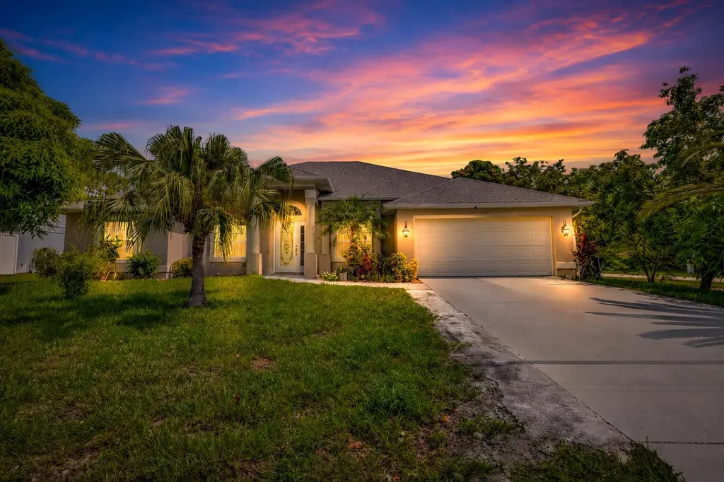 1701 SW Penrose Avenue Port St Lucie FL 34953