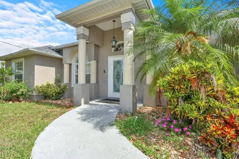 1701 SW Penrose Avenue Port St Lucie FL 34953
