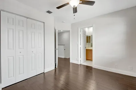 6306 Crescent Lake Way Greenacres FL 33463