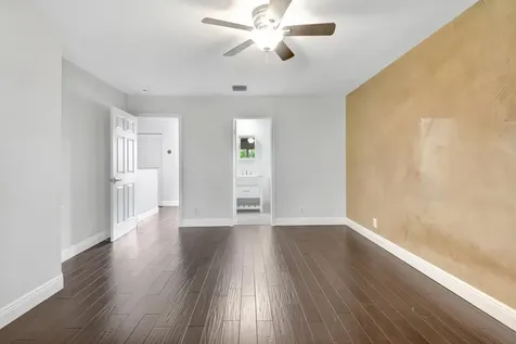 6306 Crescent Lake Way Greenacres FL 33463
