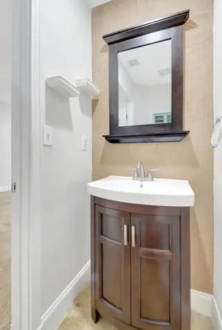 6306 Crescent Lake Way Greenacres FL 33463