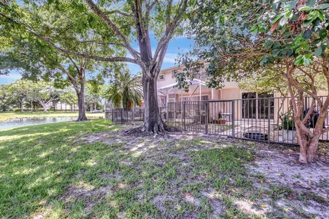 6306 Crescent Lake Way Greenacres FL 33463