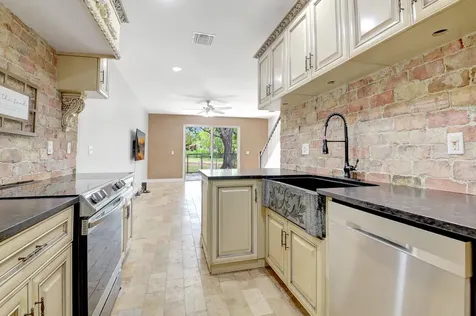 6306 Crescent Lake Way Greenacres FL 33463
