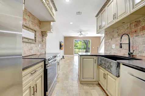 6306 Crescent Lake Way Greenacres FL 33463