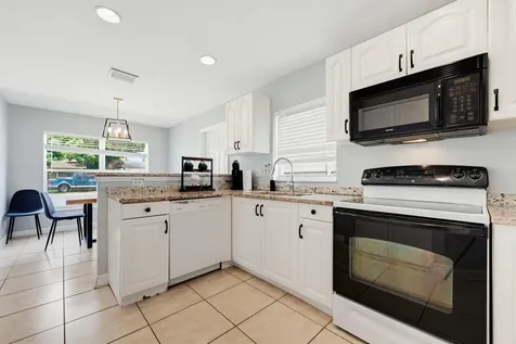 412 Broward Avenue Greenacres FL 33463